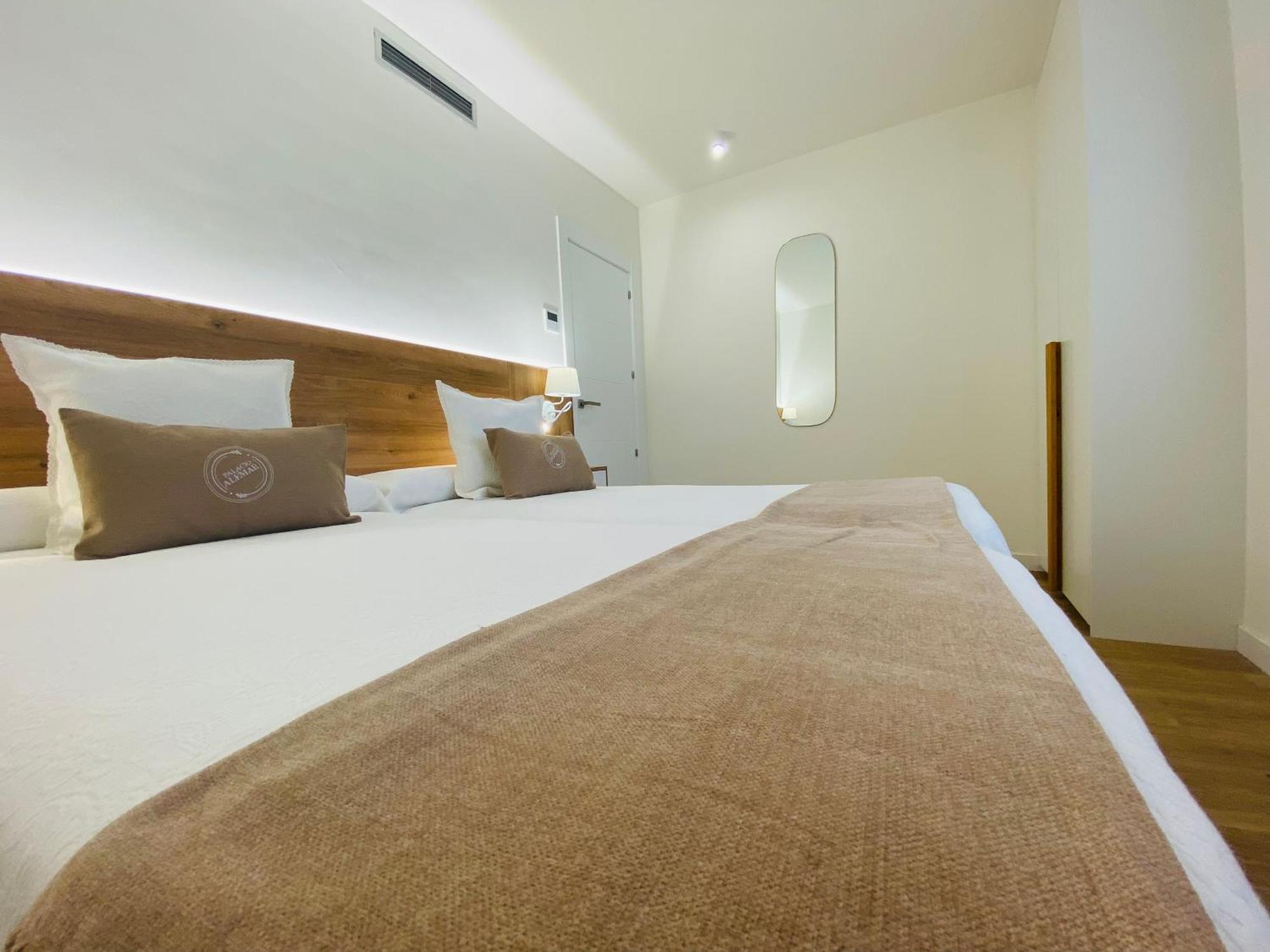 Apartamentos Palacio Alemar 洛雷多 客房 照片